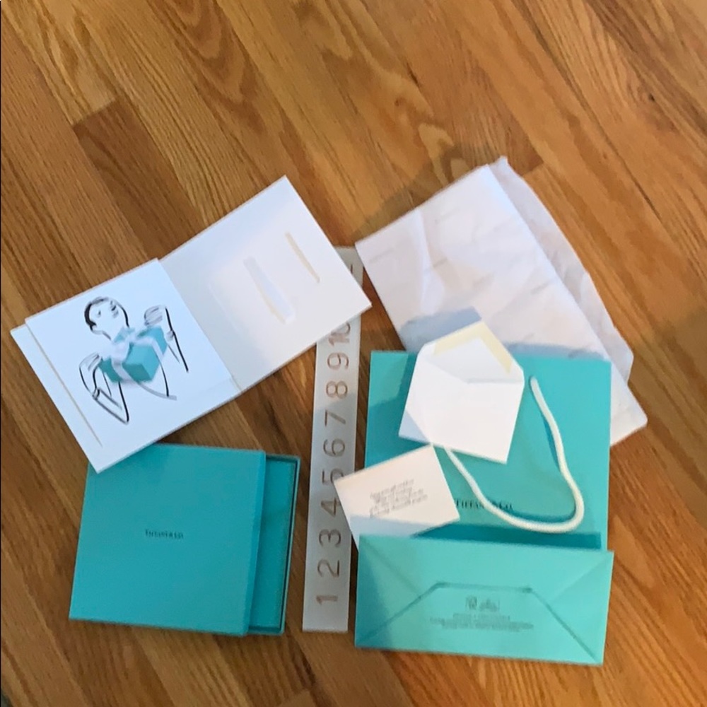 Tiffany gift card packaging set card NOT included